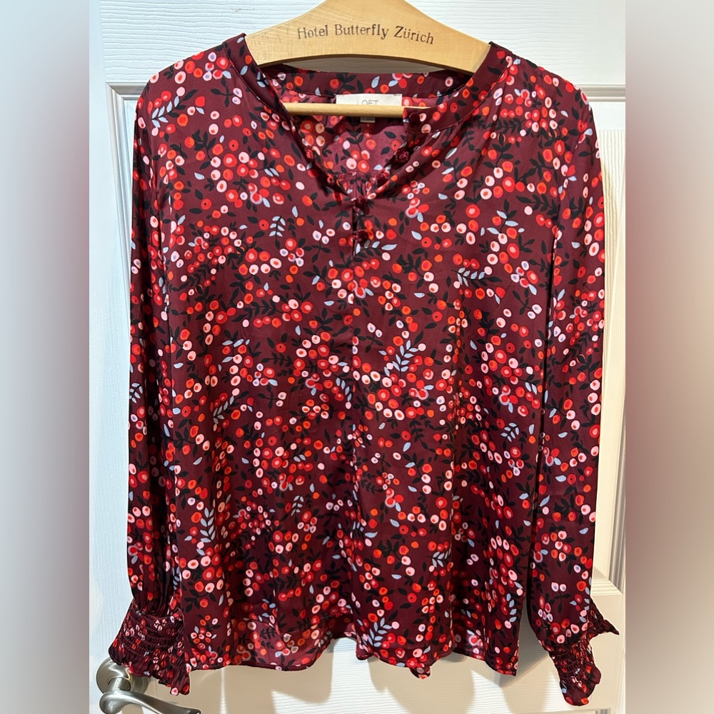 LOFT blouse, size Large, EUC